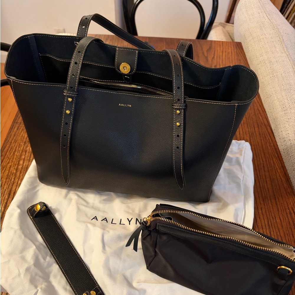 Eliana Leather Tote - Picture 10 of 11